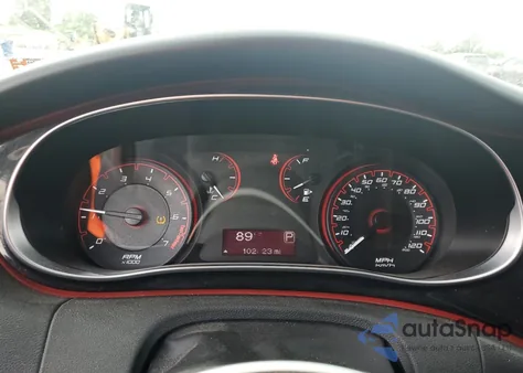 2017 Dodge Dart Sxt z USA, uszkodzony, nr VIN 1C3CDFBB8FD435311